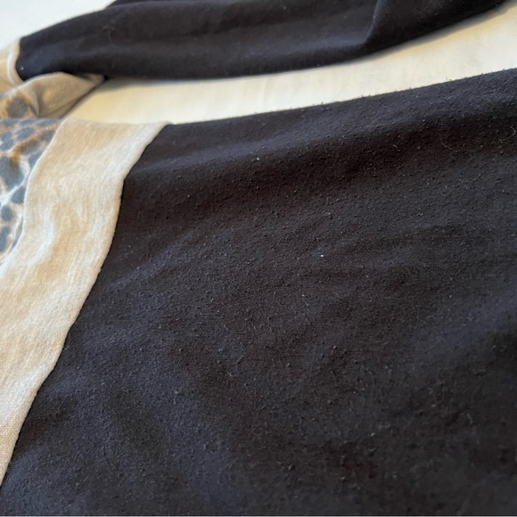 BIBI Top block, style, extra large, missing, size tag,used boutique purchased - Picture 14 of 14